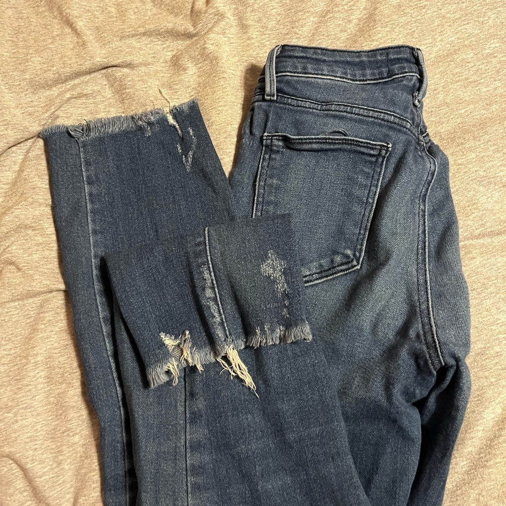 Blue skinny jeans